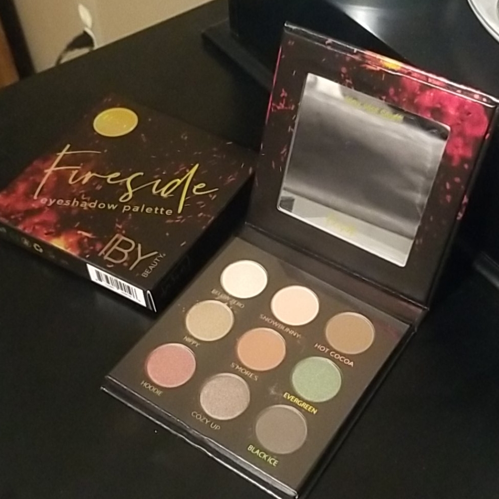 Fireside Eyeshadow Pallet